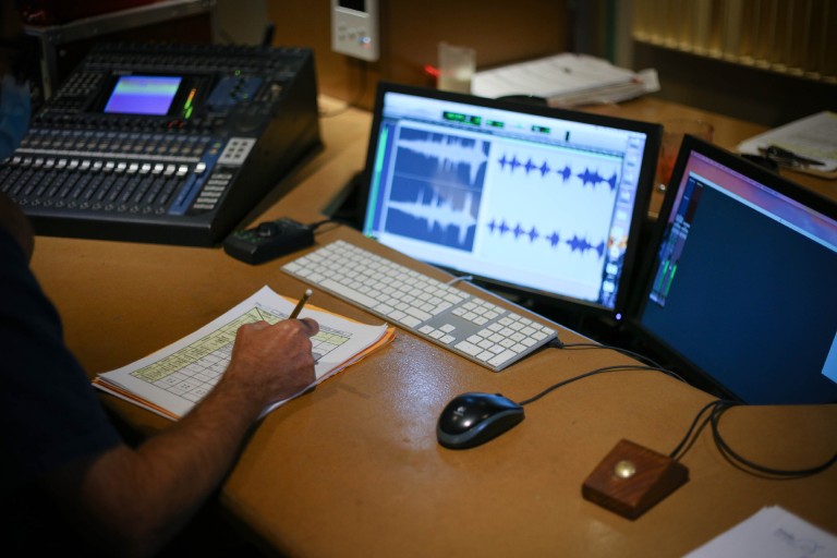 Écoute monitoring : analyser le son objectivement