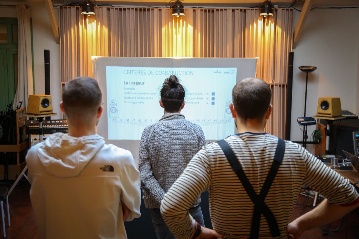 Participants en session pratique — Jour 3